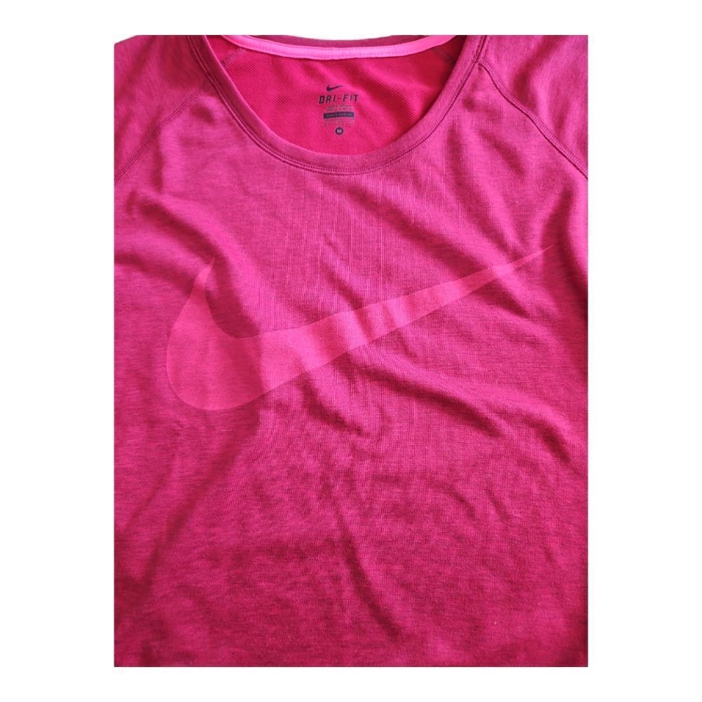 Nike Dri-Fit Dark Pink Swoosh Logo Sweatshirt Size M - Picture 2 of 6